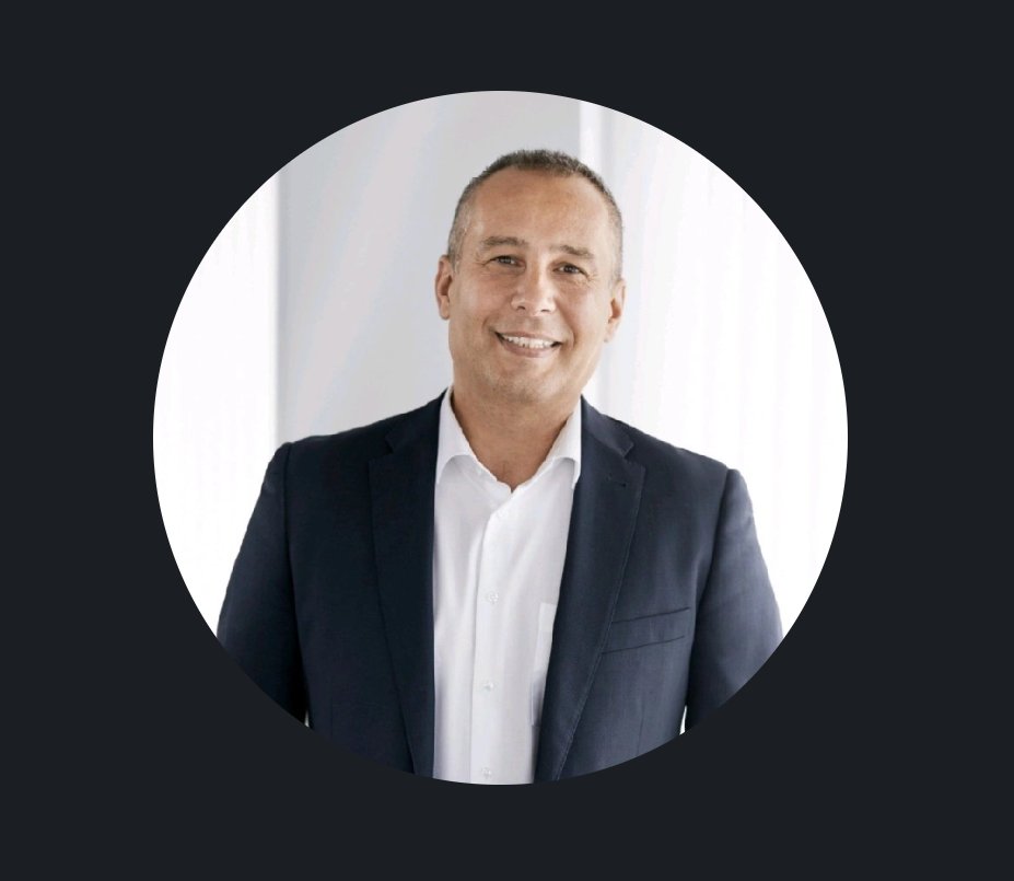 Uwe — Founder, FMCGadvisor